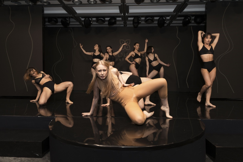 CRYSTAL BEAUTY AWARDS & CONFERENCE 2025