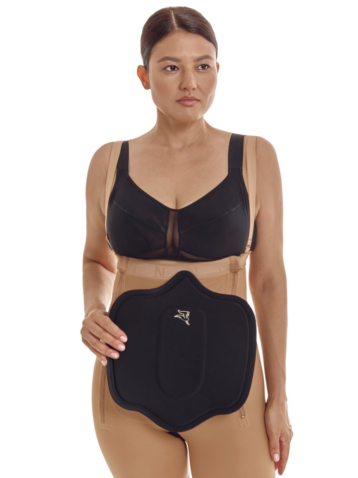 Формирующая вкладка на абдоминальную зону